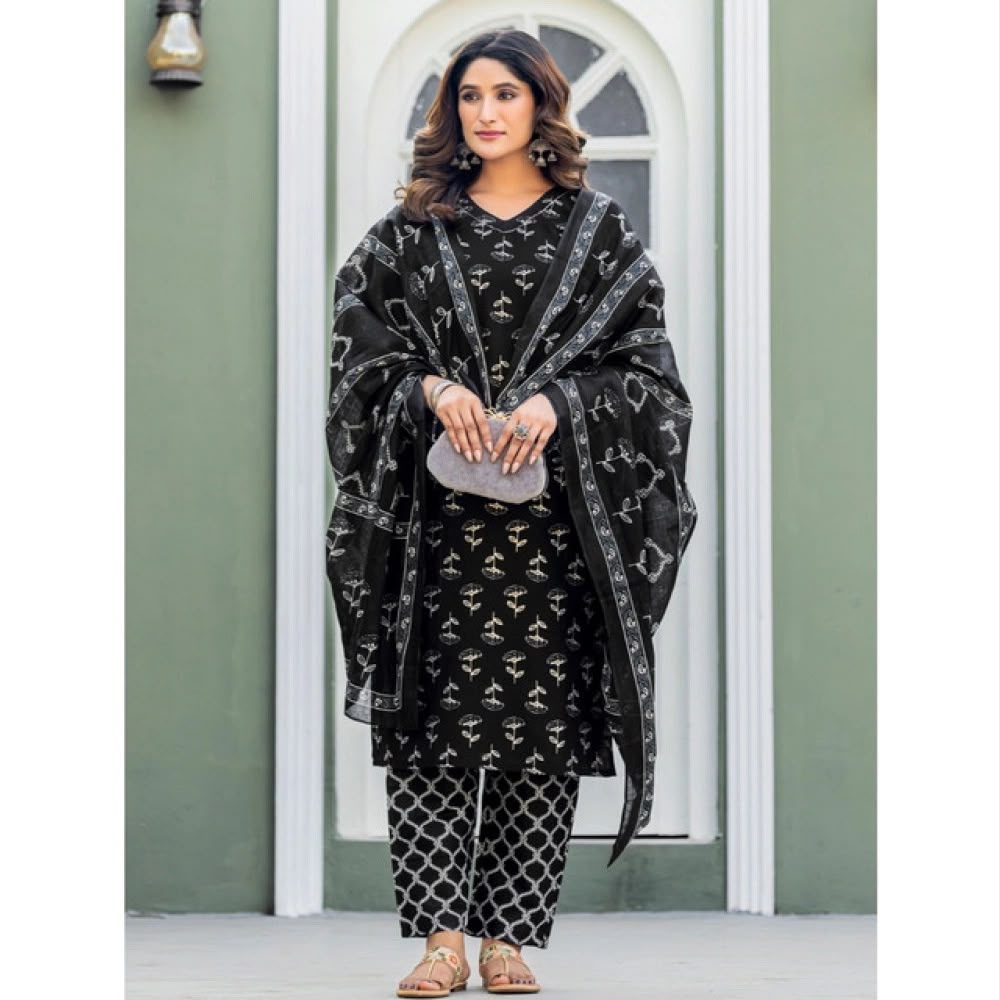 The Black Floral Set